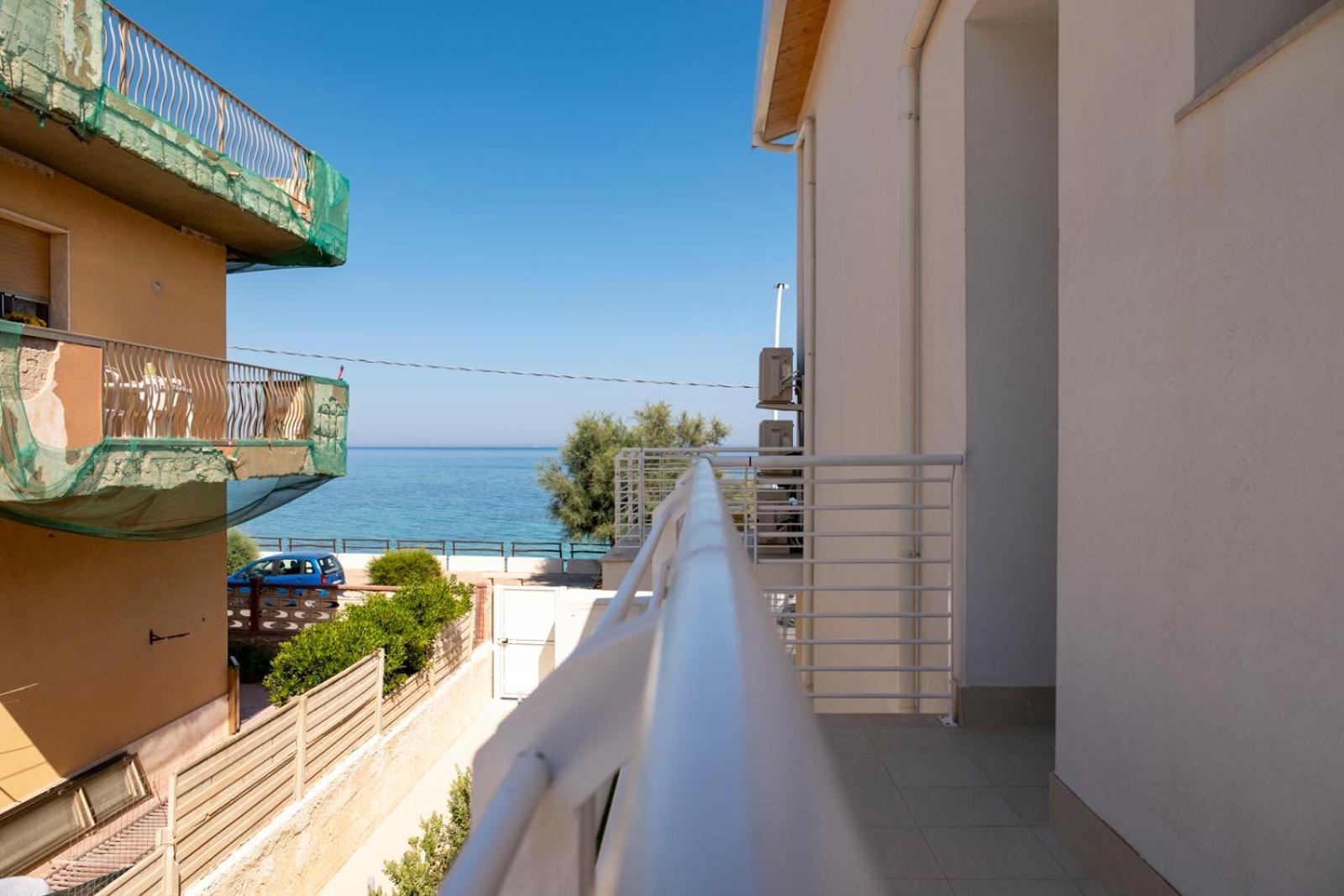 Vjman House Sea Beach - Siciliavacanza อาโวลา ภายนอก รูปภาพ